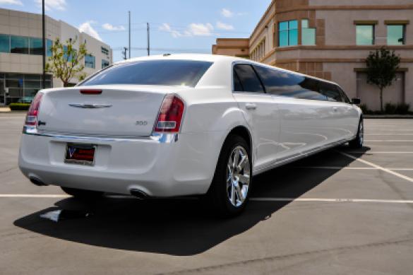 2014 Chrysler 300 - 140 Inch 5th Door Limousine for Sale in Irvine, CA - Main Photo