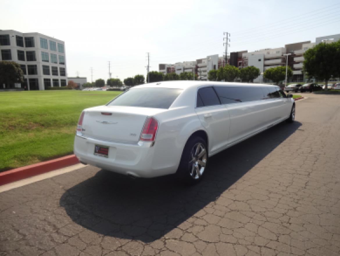 Photo of Limousine for sale: 2014 Chrysler  300 - 140 Inch 5th Door 180" by SPECIALTY CONERSIONS