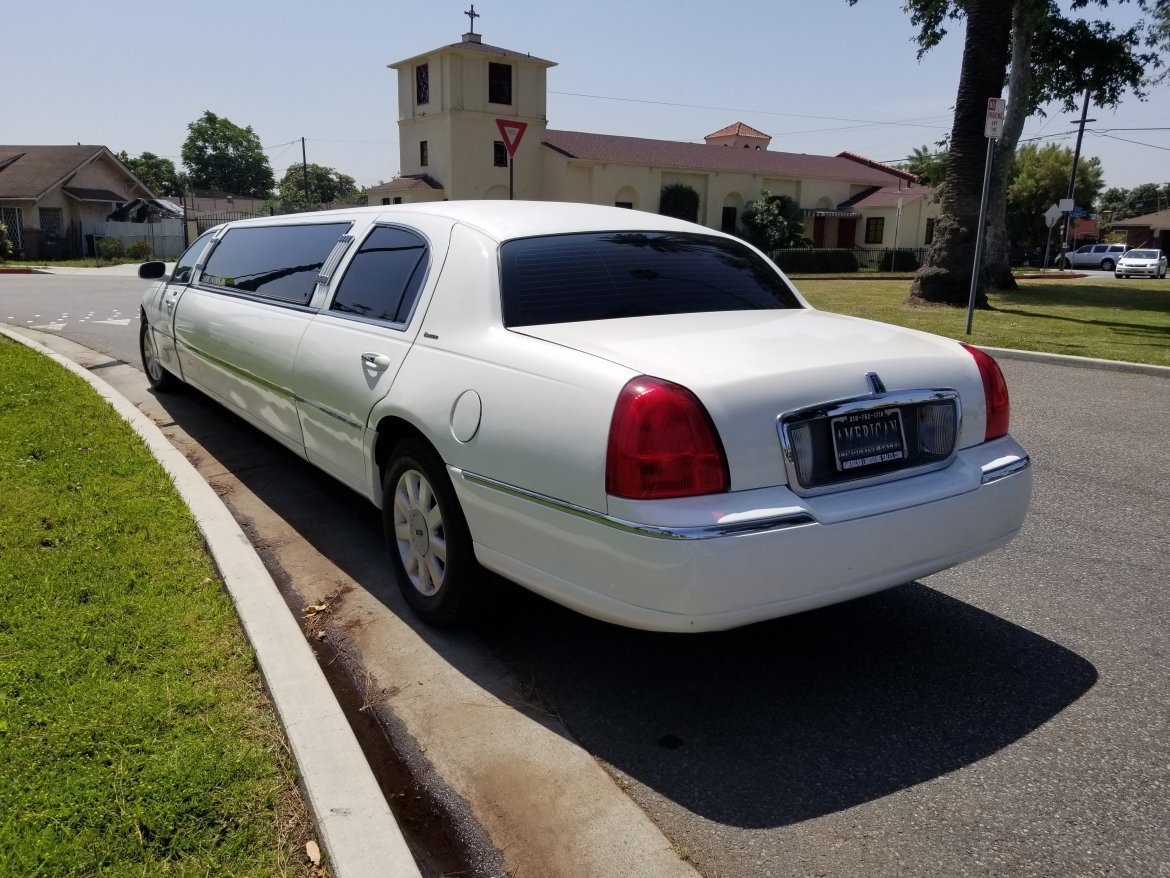Limousine for Sale in Los Angeles, CA - Photo 4
