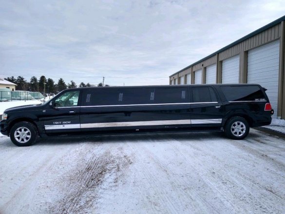 2008 Lincoln Navigator SUV Stretch for Sale in Glens Falls, NY - Main Photo