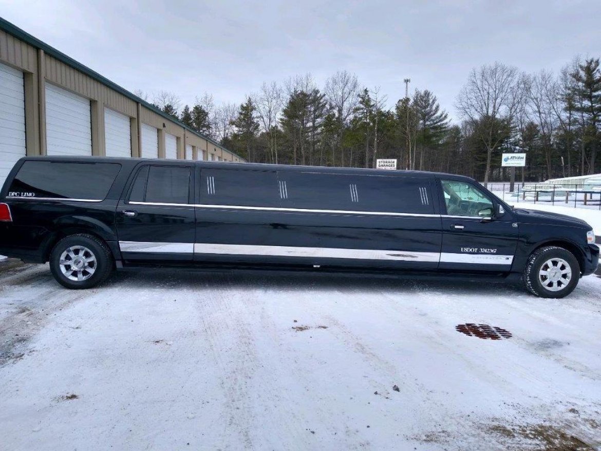 Used 2008 Lincoln Navigator for sale #WS-13284 | We Sell Limos