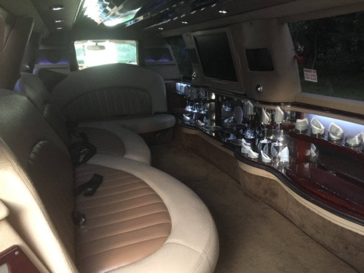 Used 2008 Lincoln Navigator for sale #WS-13284 | We Sell Limos