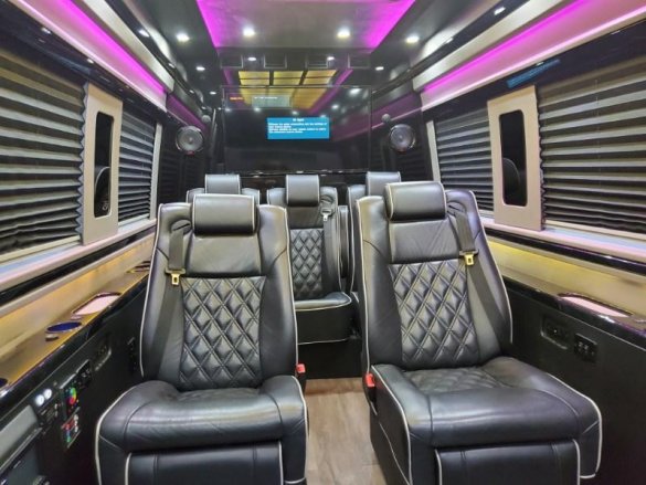 2015 Mercedes-Benz Sprinter 3500 Sprinter for Sale in Lake Forest, CA - Main Photo