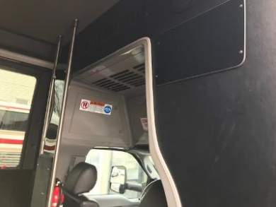 2014 Ford F-550 Shuttle Bus for Sale in Oaklyn, New Jersey, US - Photo 4