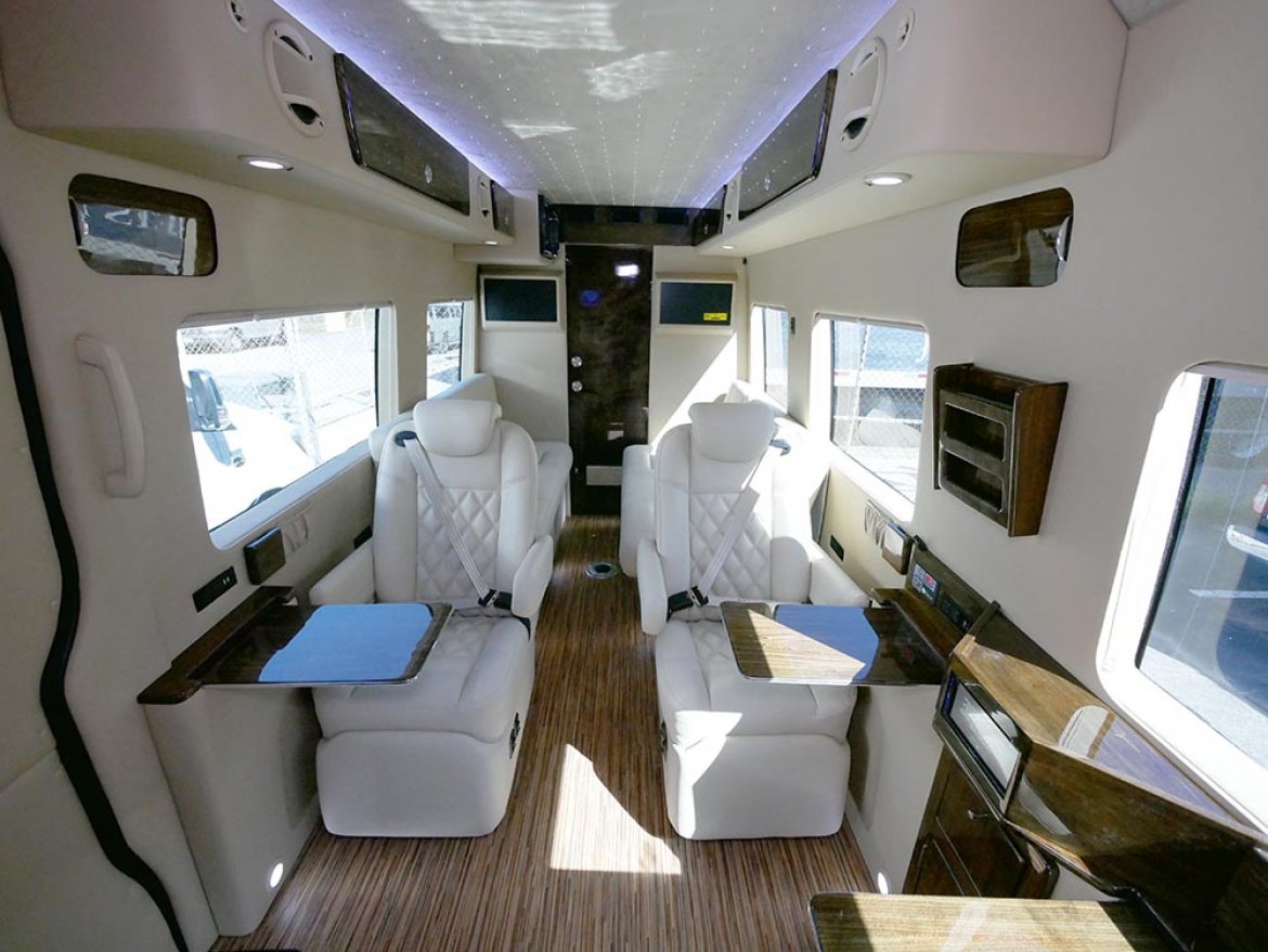 Sprinter for Sale in San Antonio, TX - Photo 3