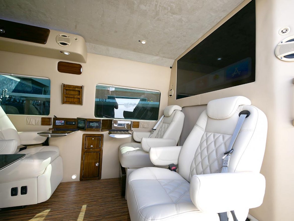 Sprinter for Sale in San Antonio, TX - Photo 5