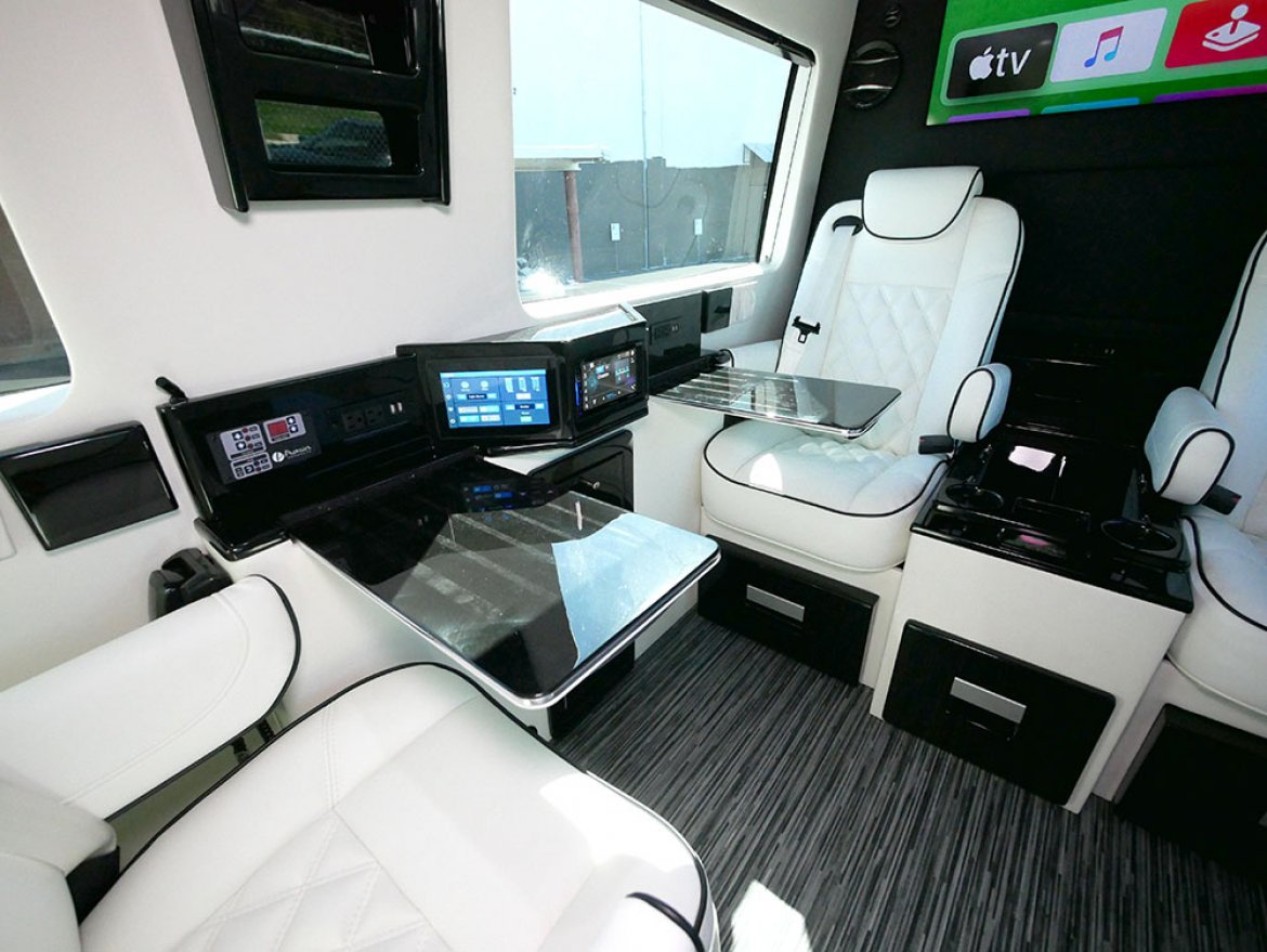Sprinter for Sale in San Antonio, TX - Photo 4