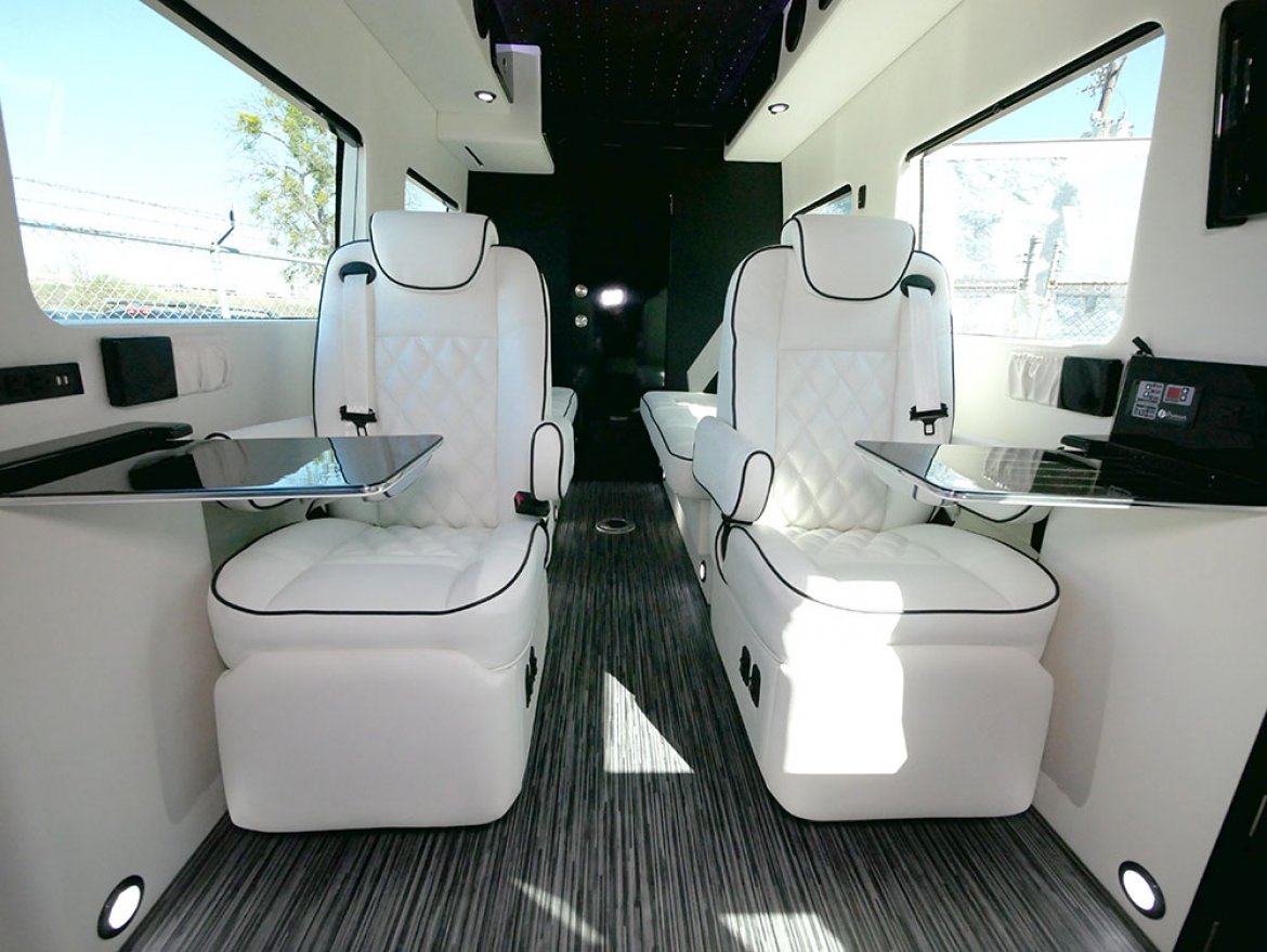 Sprinter for Sale in San Antonio, TX - Photo 5
