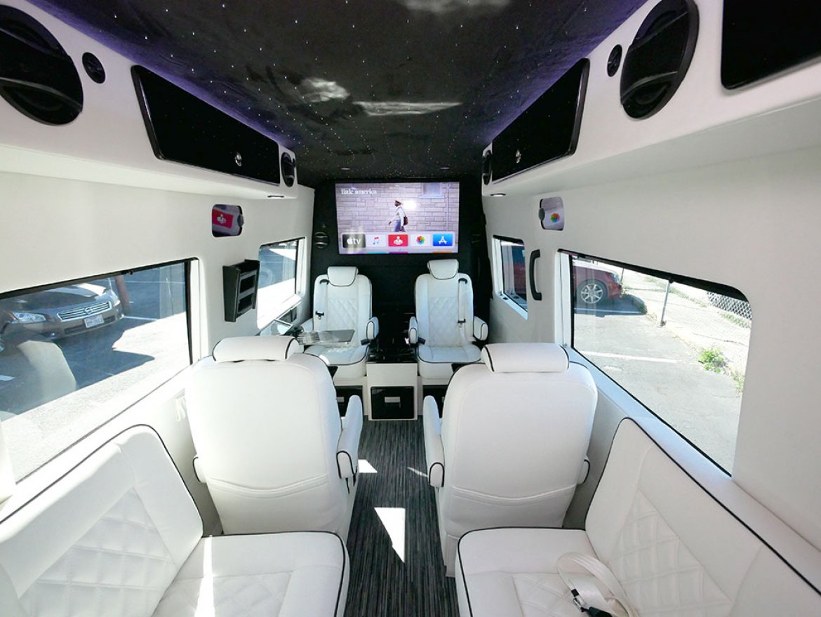 Sprinter for Sale in San Antonio, TX - Photo 9