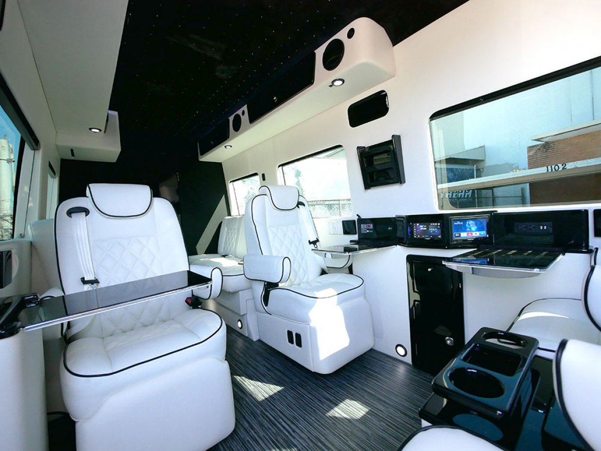 Sprinter for Sale in San Antonio, TX - Photo 11
