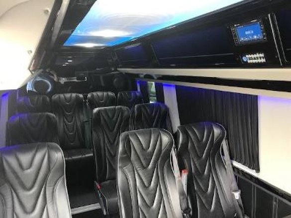 2019 Mercedes-Benz 3500 170" Extended Sprinter for Sale in Oaklyn, NJ - Photo 2