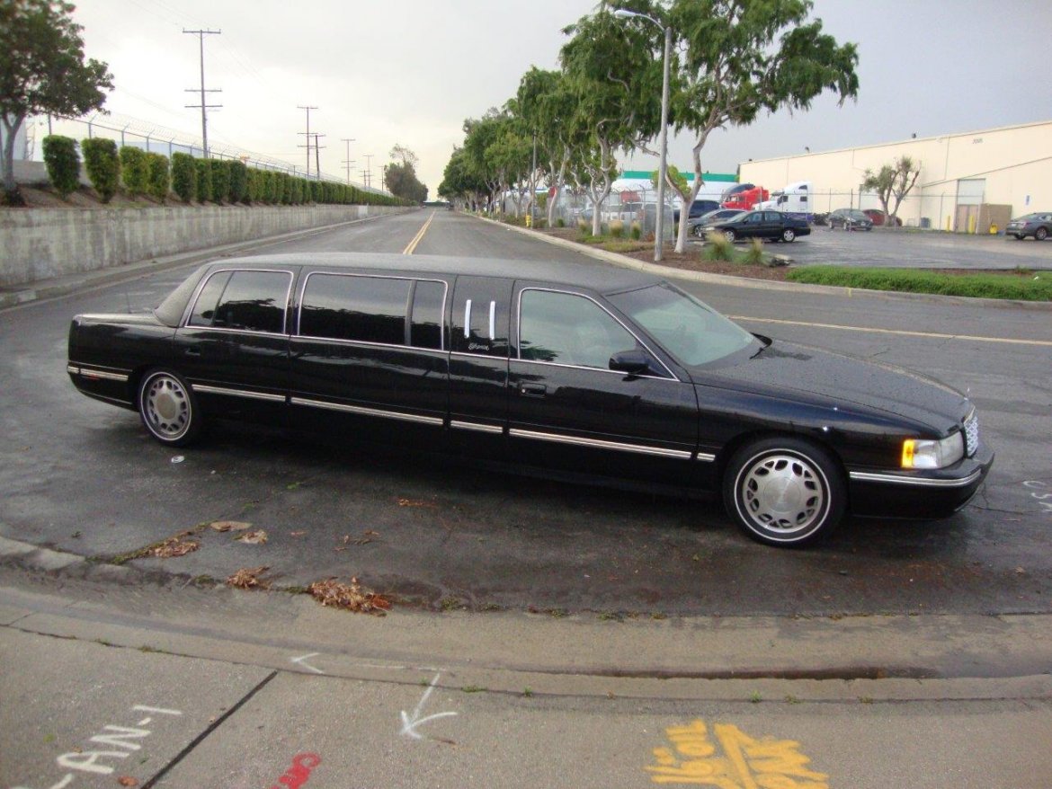 Limousine for Sale in Carson, CA - Photo 12