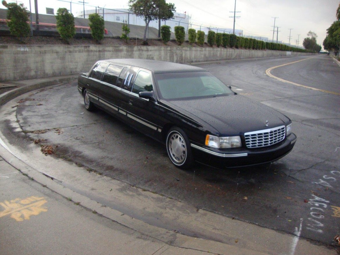 Limousine for Sale in Carson, CA - Photo 11