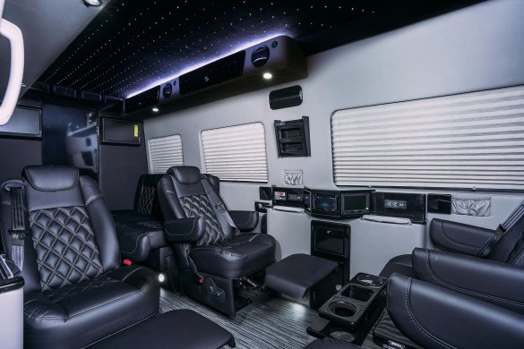 2019 Mercedes-Benz Supreme Sprinter for Sale in San Antonio, TX - Photo 3