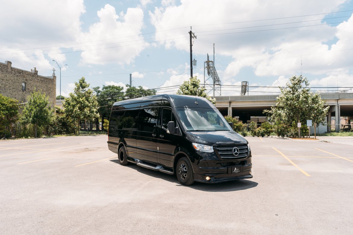 Sprinter for Sale in San Antonio, TX - Photo 12