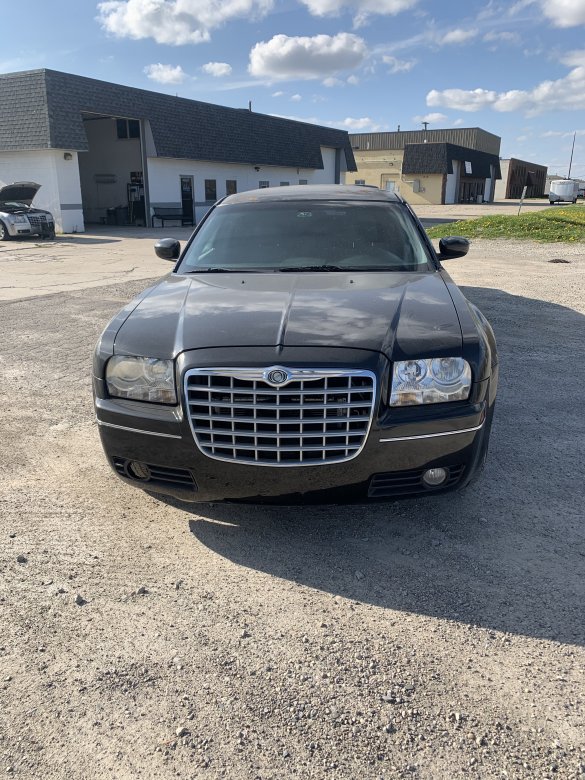 2006 Chrysler 300 Limousine for Sale in Harrison Twp, MI - Photo 2