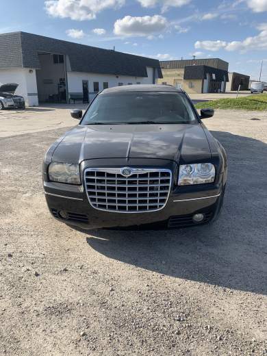 2006 Chrysler 300 Limousine for Sale in Harrison Twp, MI - Photo 2
