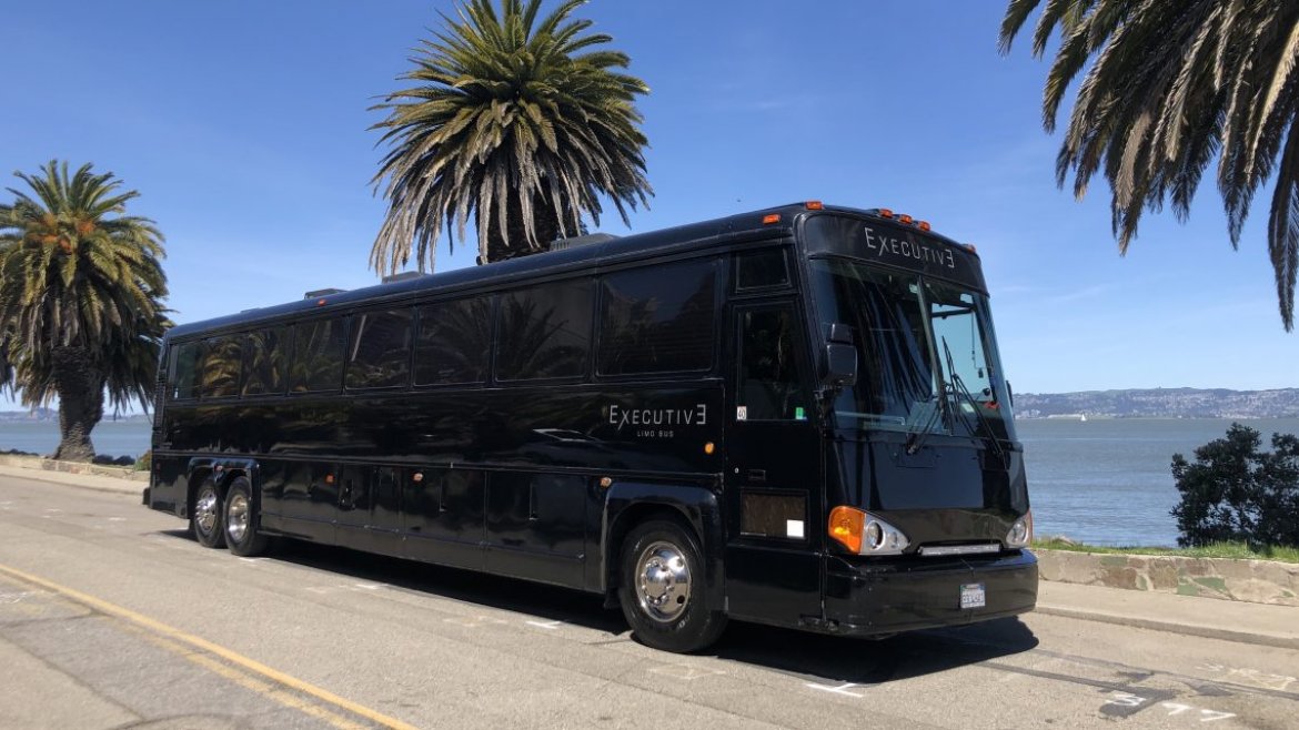 Limo Bus for Sale in Oakland, CA - Photo 2