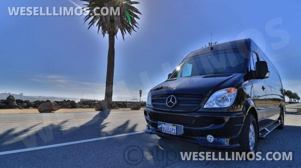 2012 Mercedes-Benz 2500 EXT Sprinter for Sale in Oakland, CA - Main Photo