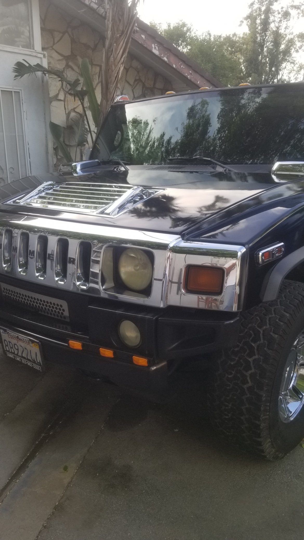 SUV Stretch for Sale in Los Angeles, CA - Photo 9