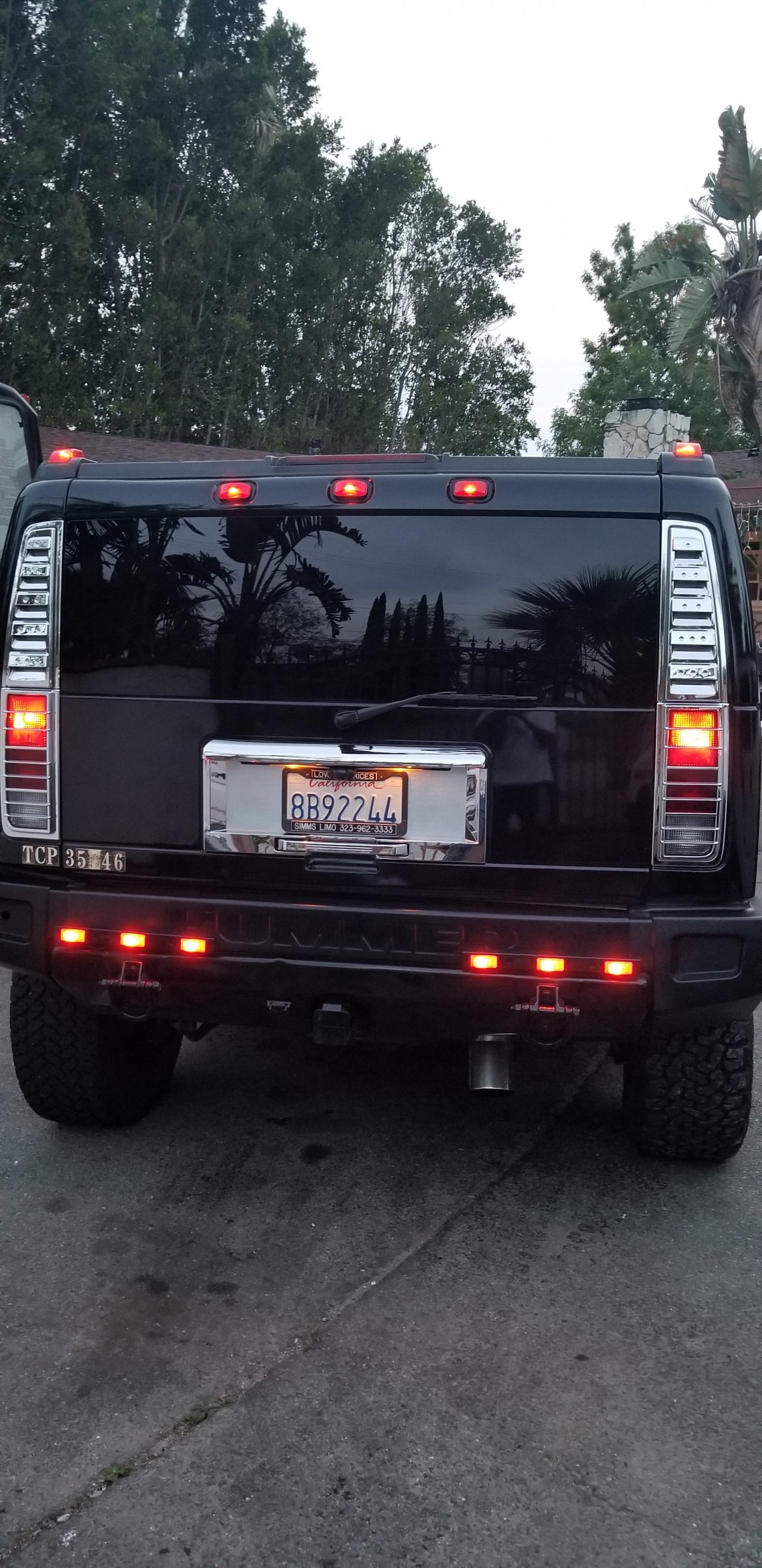SUV Stretch for Sale in Los Angeles, CA - Photo 13
