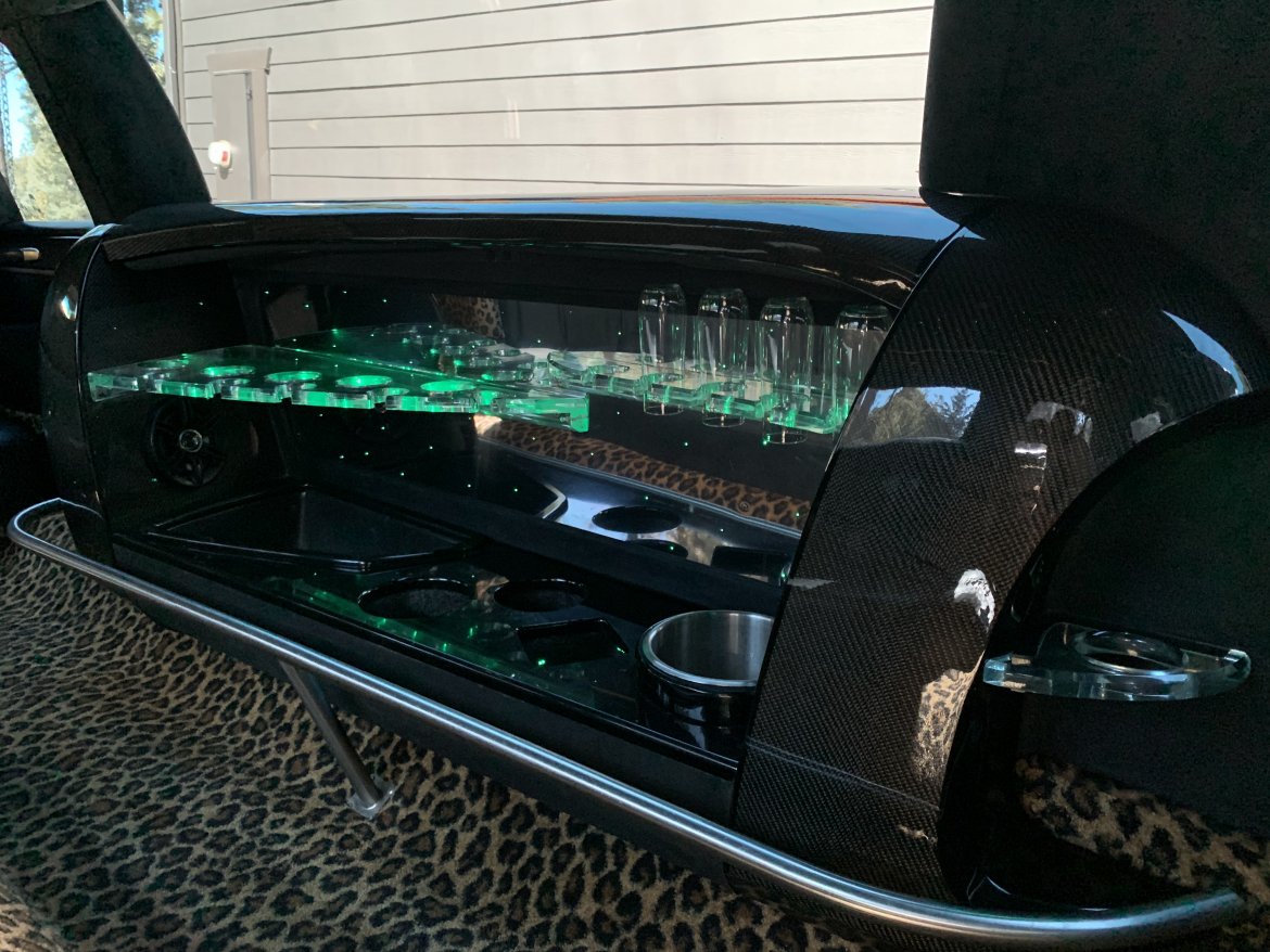 Limousine for Sale in Big Bear Lake, CA - Photo 12