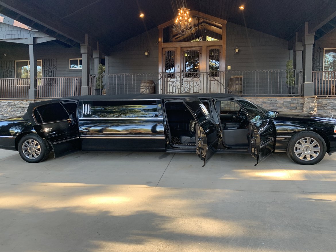 Limousine for Sale in Big Bear Lake, CA - Photo 23