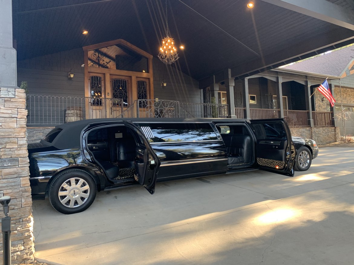 Limousine for Sale in Big Bear Lake, CA - Photo 25