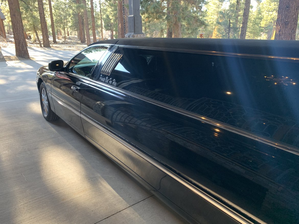 Limousine for Sale in Big Bear Lake, CA - Photo 32