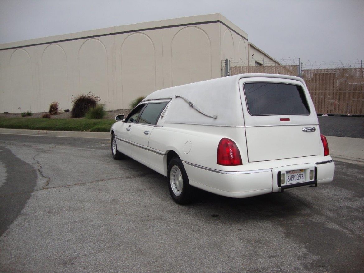 Funeral for Sale in CARSON, CA - Photo 2
