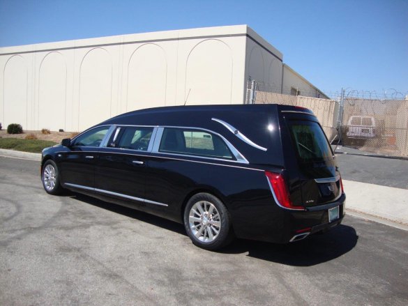 2019 Cadillac XTS Echelon Funeral for Sale in CARSON, CA - Photo 2