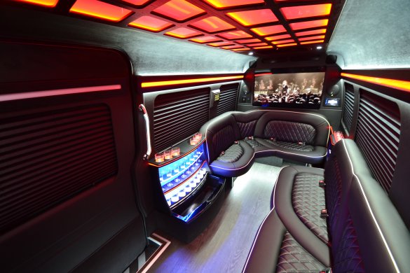 2019 Mercedes-Benz 170 Extended Sprinter for Sale in Springfield, MO - Photo 3