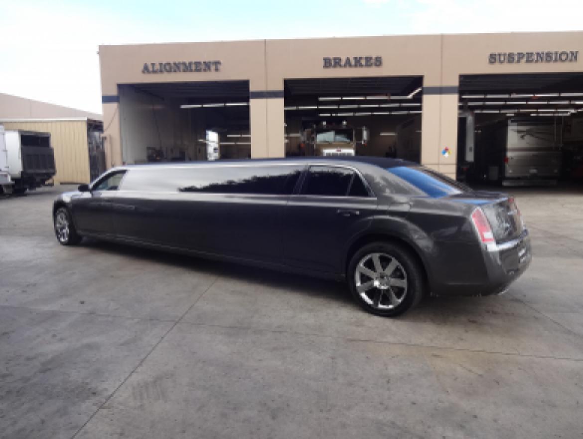 Photo of Limousine for sale: 2014 Chrysler 140 Inch 140&quot; by Specialty Conversions