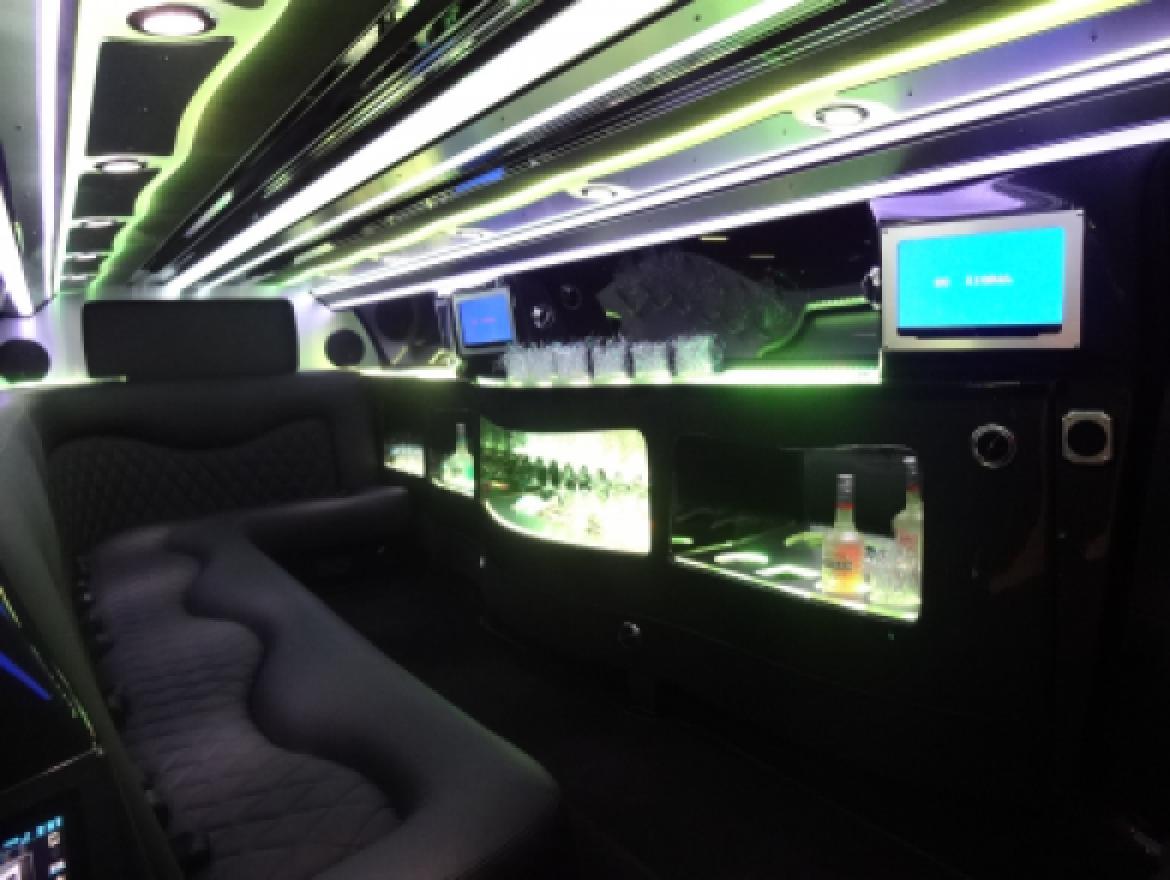 Photo of Limousine for sale: 2014 Chrysler 140 Inch 140&quot; by Specialty Conversions