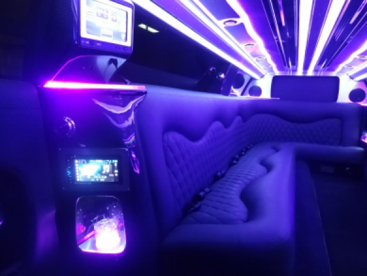 Photo of Limousine for sale: 2014 Chrysler 140 Inch 140&quot; by Specialty Conversions