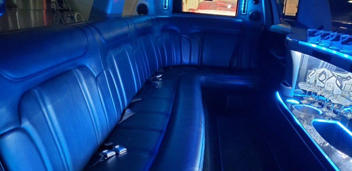 Limousine for Sale in Spokane, WA - Photo 13