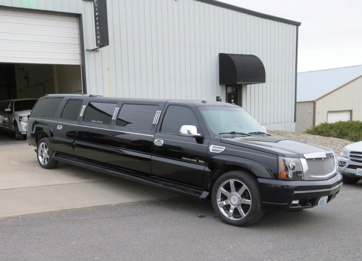 Limousine for Sale in Spokane, WA - Photo 2