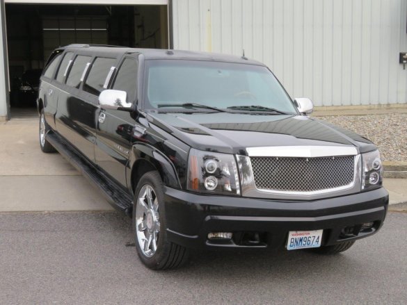2004 Cadillac Escalade Limousine for Sale in Spokane, WA - Main Photo
