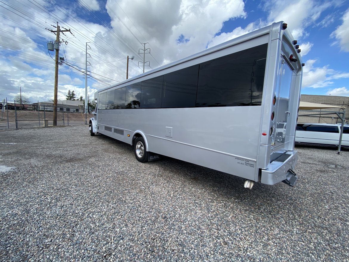 Limo Bus for Sale in Scottsdale, AZ - Photo 10