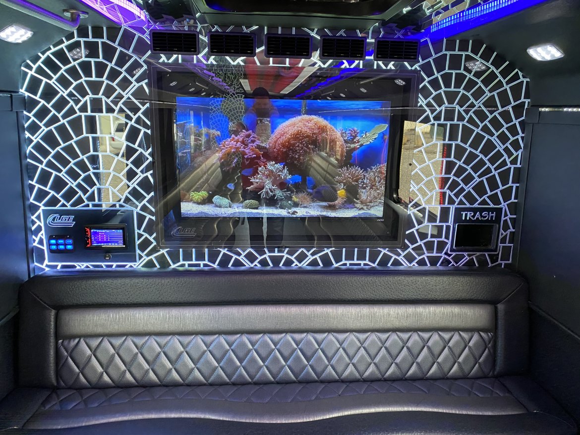 Limo Bus for Sale in Scottsdale, AZ - Photo 4