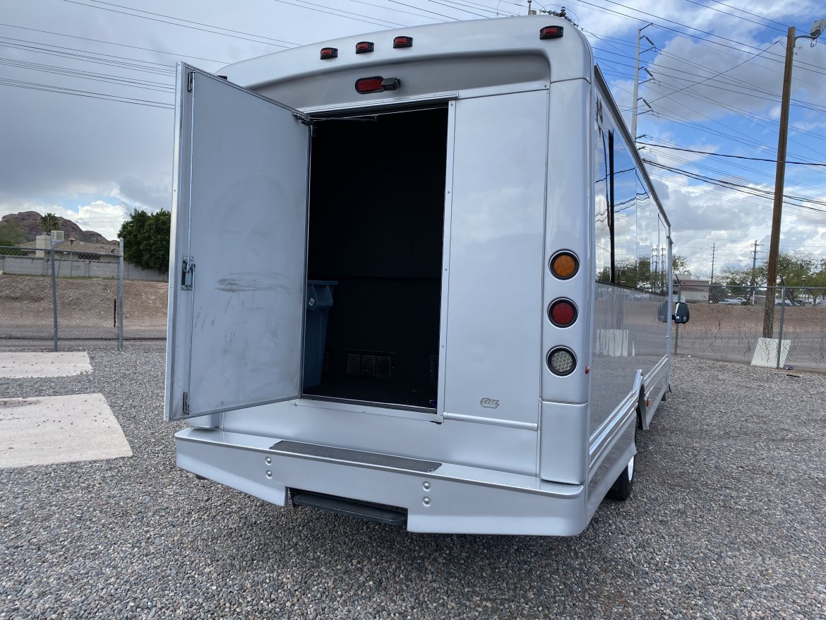 Limo Bus for Sale in Scottsdale, AZ - Photo 18