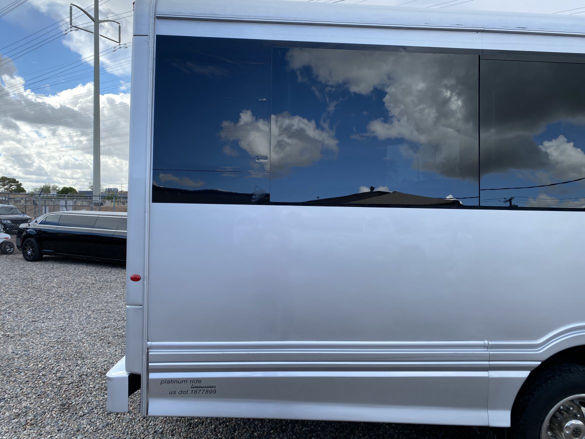 Limo Bus for Sale in Scottsdale, AZ - Photo 22