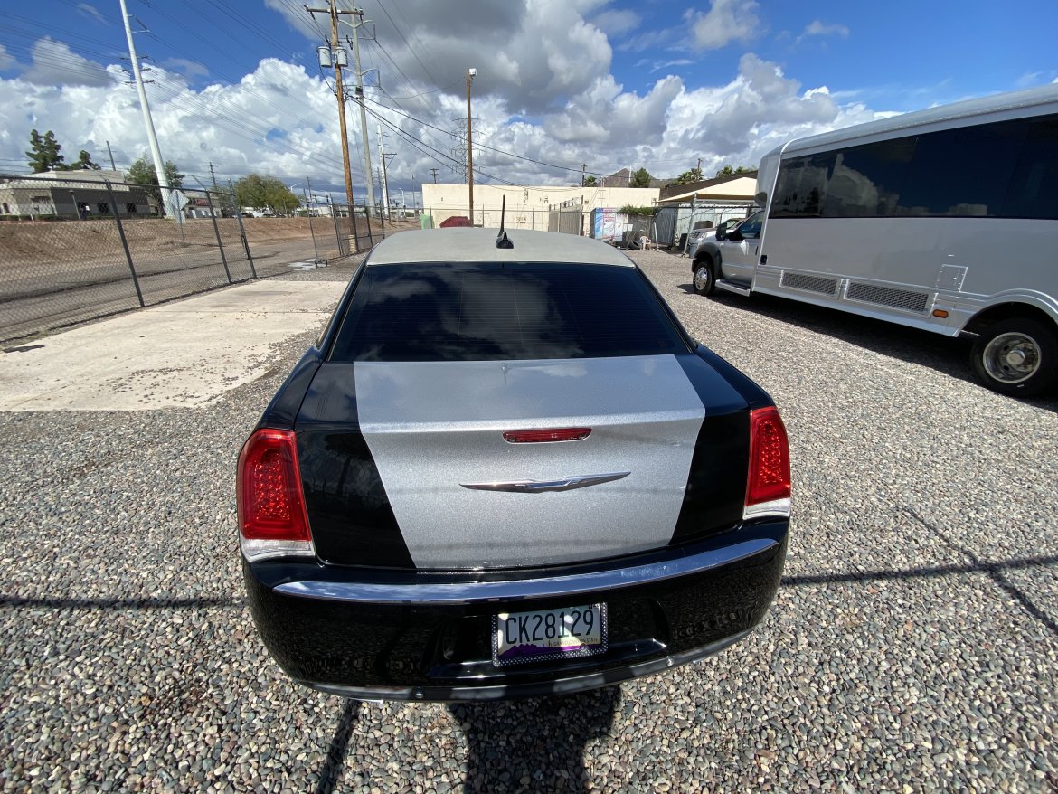 Limousine for Sale in Scottsdale, AZ - Photo 19