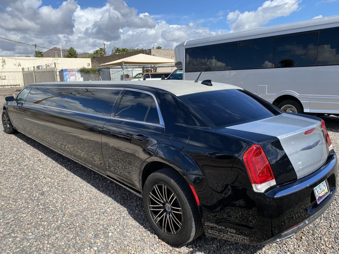 Limousine for Sale in Scottsdale, AZ - Photo 20