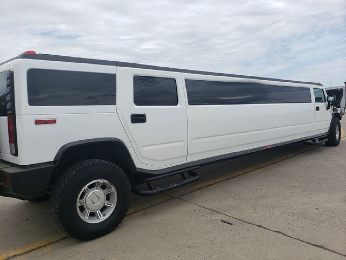 SUV Stretch for Sale in Roseville, CA - Photo 2