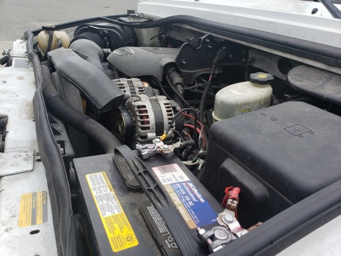 SUV Stretch for Sale in Roseville, CA - Photo 8