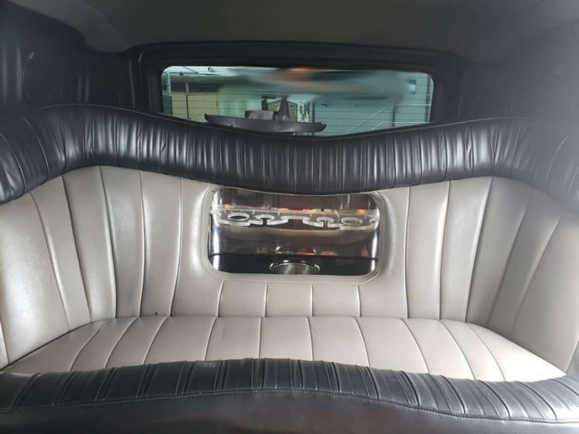 SUV Stretch for Sale in Roseville, CA - Photo 10