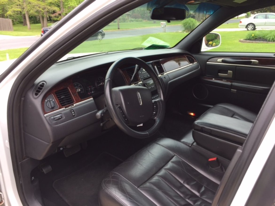 Limousine for Sale in Philadelphia, PA - Photo 9