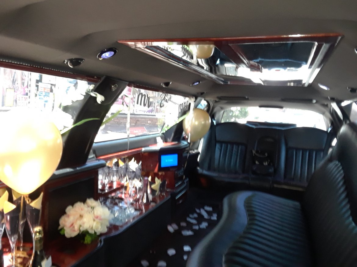 Limousine for Sale in Philadelphia, PA - Photo 16