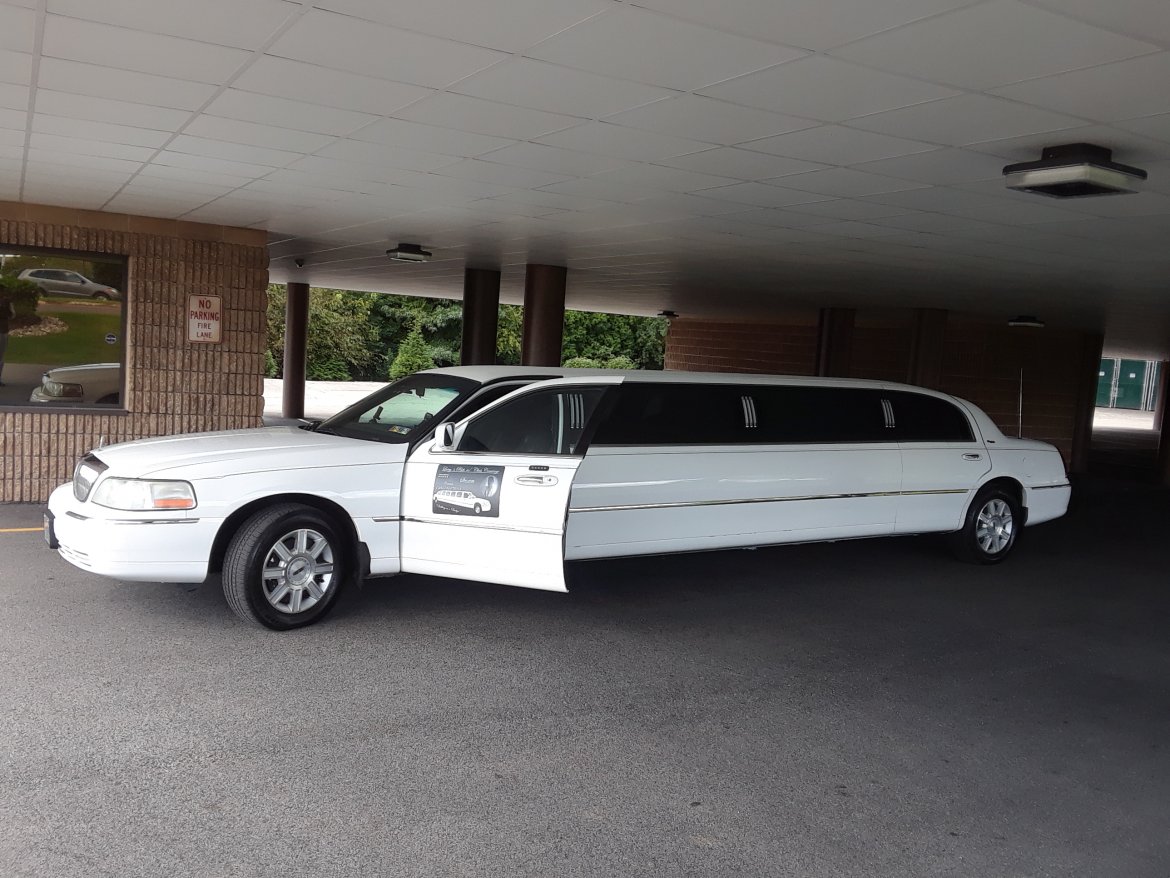 Limousine for Sale in Philadelphia, PA - Photo 21